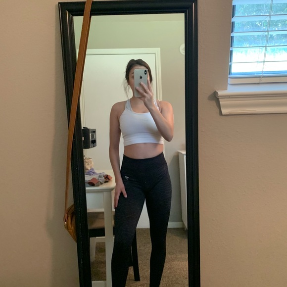 Workout top bundle - Picture 5 of 7